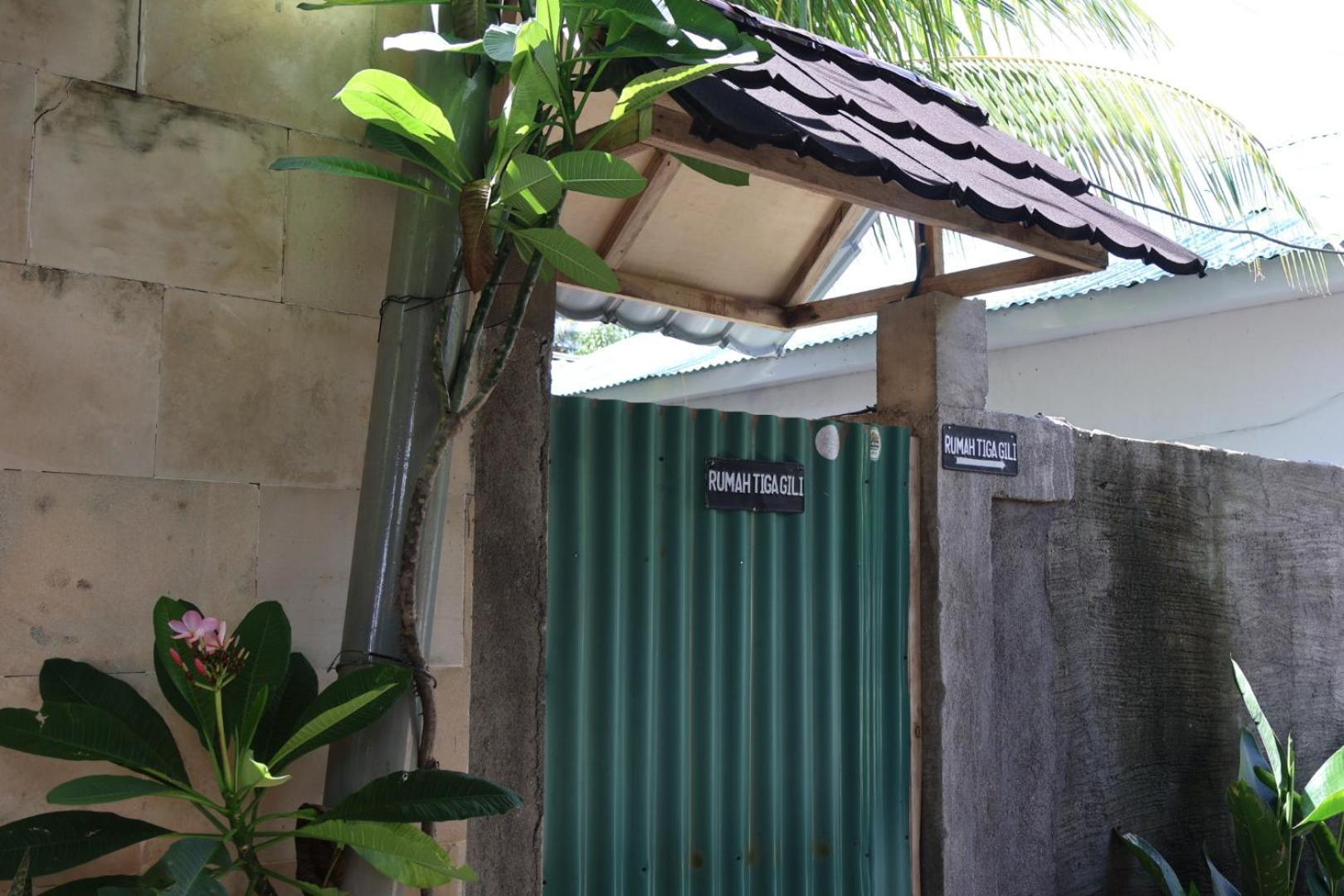 Rumah Tiga Gili Gili Air Exterior foto